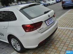 2013款 1.6L 自动 豪华版