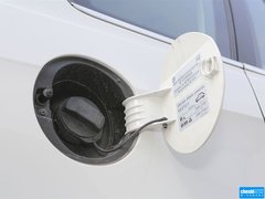 2013款 1.6L 自动 豪华版
