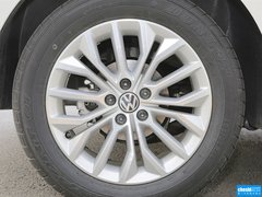 2013款 1.6L 自动 豪华版
