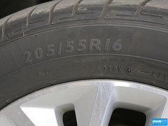 2013款 1.6L 自动 豪华版