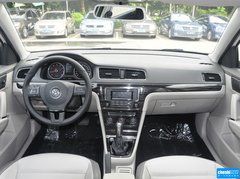 2013款 1.6L 自动 豪华版