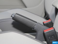 2013款 1.6L 自动 豪华版
