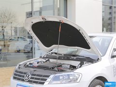 2013款 1.6L 自动 豪华版