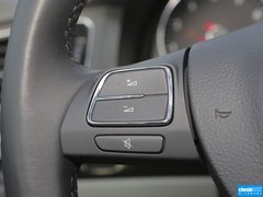 2013款 1.6L 自动 豪华版