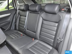 2013款 1.6L 自动 豪华版