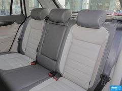 2013款 1.6L 自动 豪华版