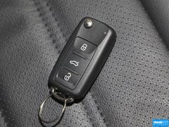 2013款 1.6L 自动 豪华版