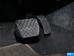 2013款 1.6L 自动 豪华版