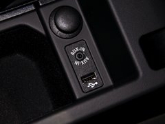 2013款 4.0L DCT 敞篷轿跑车磨砂限量版
