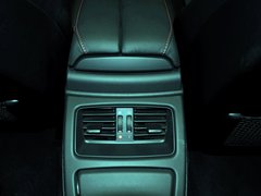 2013款 4.0L DCT 敞篷轿跑车磨砂限量版