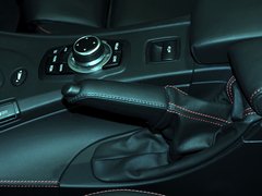 2013款 4.0L DCT 敞篷轿跑车磨砂限量版
