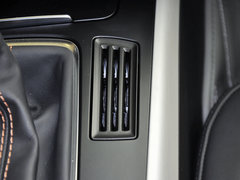 2013款 2.0T Sportback 40 TFSI风尚版