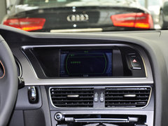 2013款 2.0T Sportback 40 TFSI风尚版
