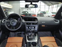 2013款 2.0T Sportback 40 TFSI风尚版