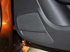 2013款 2.0T Sportback 40 TFSI风尚版