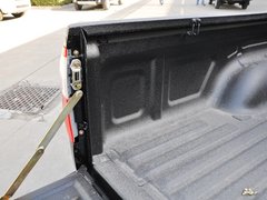 2013款 2.8L 手动 TUV柴油两驱4JB1共轨