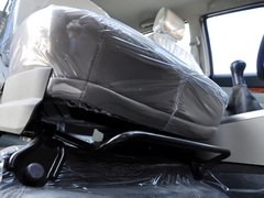 2013款 2.8L 手动 TUV柴油两驱4JB1共轨