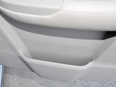 2013款 2.8L 手动 TUV柴油两驱4JB1共轨