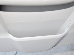 2013款 2.8L 手动 TUV柴油两驱4JB1共轨