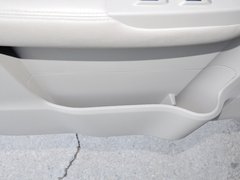 2013款 2.8L 手动 TUV柴油两驱4JB1共轨