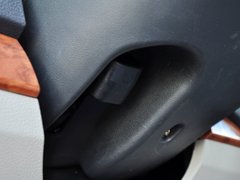 2013款 2.8L 手动 TUV柴油两驱4JB1共轨