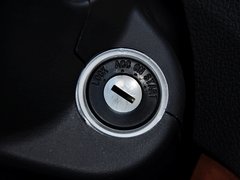 2013款 2.8L 手动 TUV柴油两驱4JB1共轨