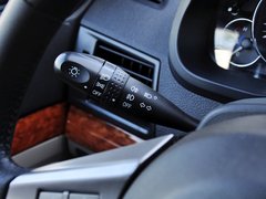 2013款 2.8L 手动 TUV柴油两驱4JB1共轨