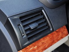 2013款 2.8L 手动 TUV柴油两驱4JB1共轨