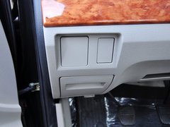 2013款 2.8L 手动 TUV柴油两驱4JB1共轨