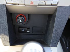 2013款 2.8T 手动 柴油VE泵两驱豪华型