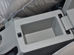 2013款 2.4L 手动 TUV汽油两驱