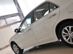 2013款 1.5TID 自动 尊荣型
