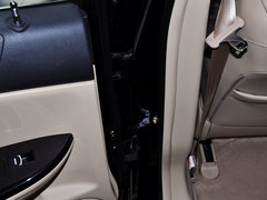 2013款 2.0L 手动 尊贵型