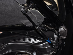 2013款 2.0L 手動 尊貴型