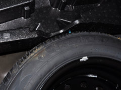 2013款 2.0L 手動 尊貴型