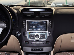 2013款 2.0L 手動 尊貴型