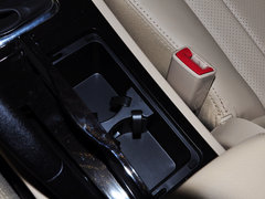 2013款 2.0L 手动 尊贵型