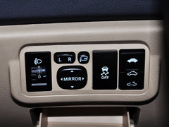 2013款 2.0L 手动 尊贵型