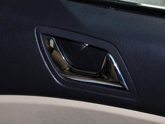 2013款 2.0L 手动 尊贵型