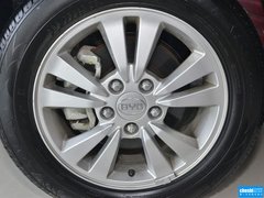 2013款 2.0L 手动 尊贵型