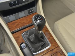 2013款 2.0L 手动 尊贵型