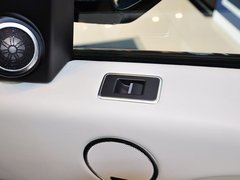 2014款 3.0 TD V6 Vogue SE