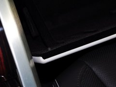 2014款 3.0 TD V6 Vogue SE