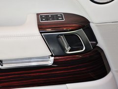 2014款 3.0 TD V6 Vogue SE