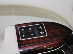 2014款 3.0 TD V6 Vogue SE