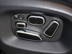 2014款 3.0 TD V6 Vogue SE