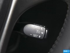 2013款 2.7L 自动 两驱至尊版 5座