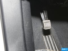 2013款 2.7L 自动 两驱至尊版 5座