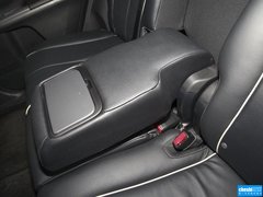 2013款 2.7L 自动 两驱至尊版 5座