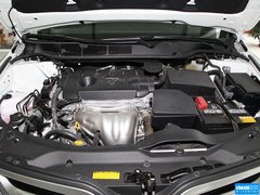 2013款 2.7L 自动 两驱至尊版 5座